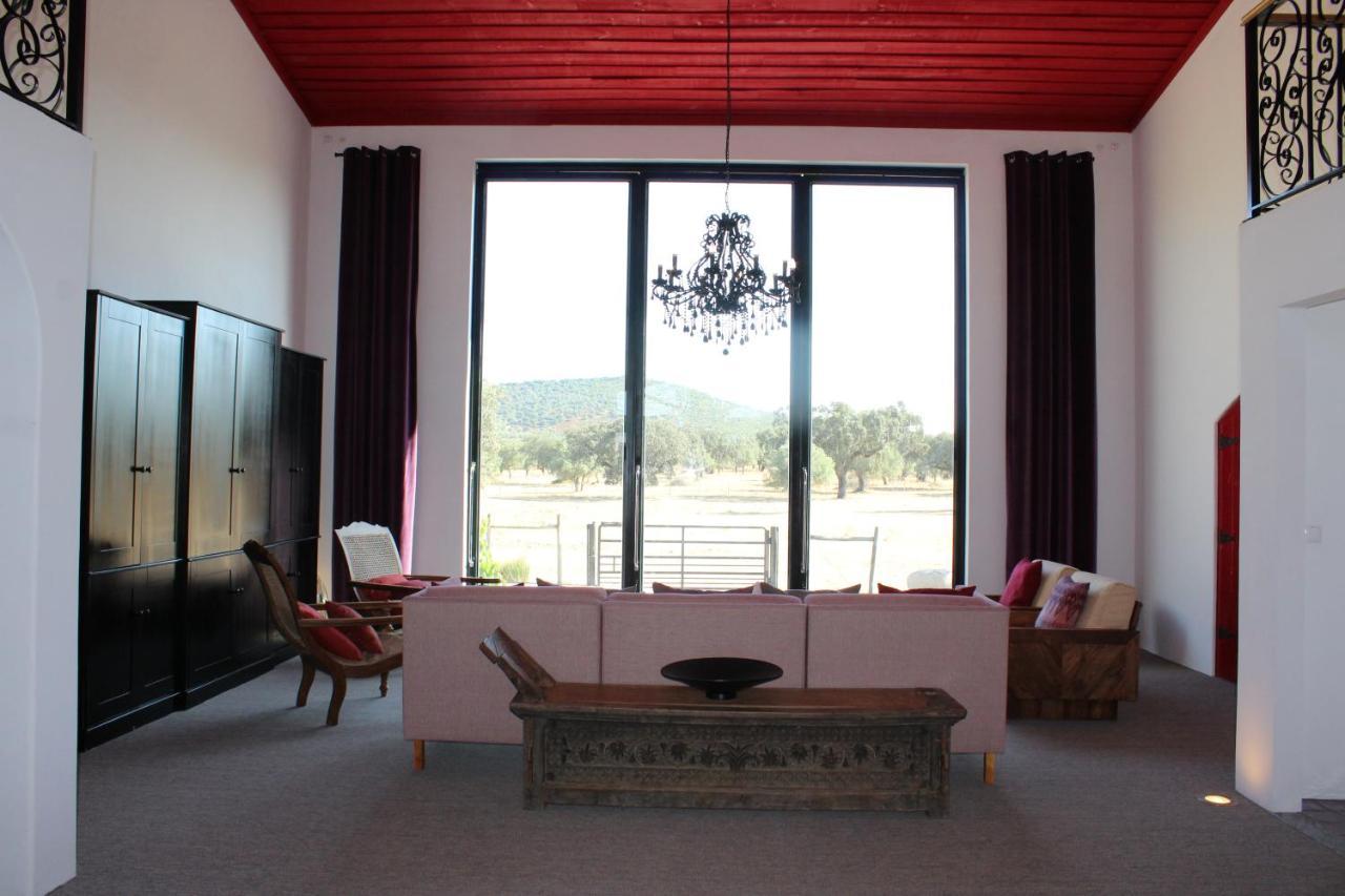 Herdade Dos Alfanges "The Barn" Виана-ду-Алентежу Экстерьер фото