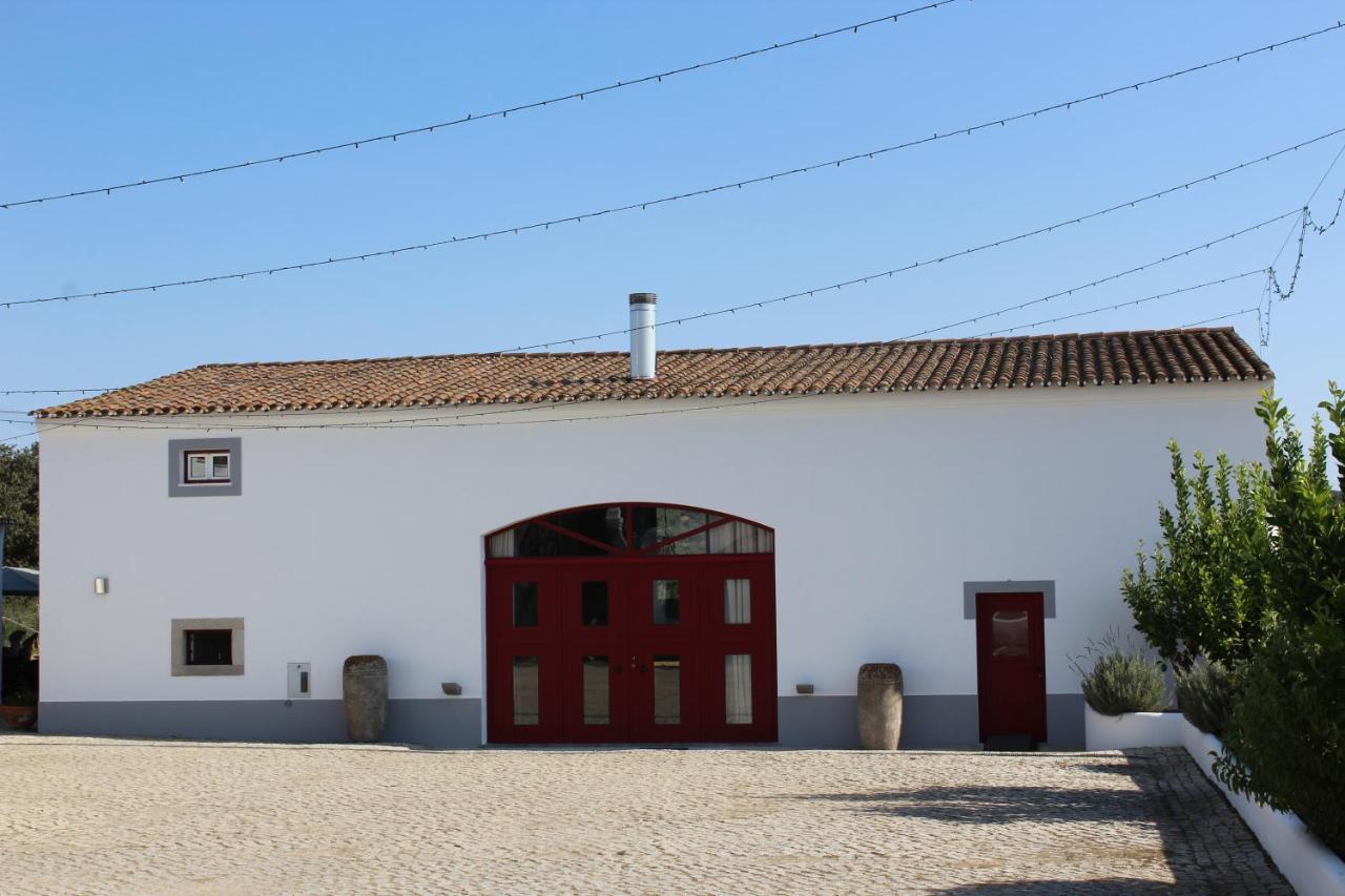 Herdade Dos Alfanges "The Barn" Виана-ду-Алентежу Экстерьер фото